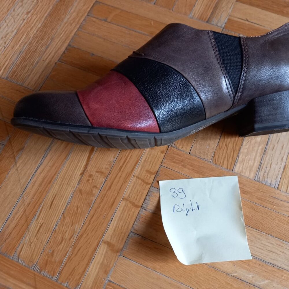 RIGHT SHOE ONLY Tamaris brown / red / black leather shoes US 9 EU 39